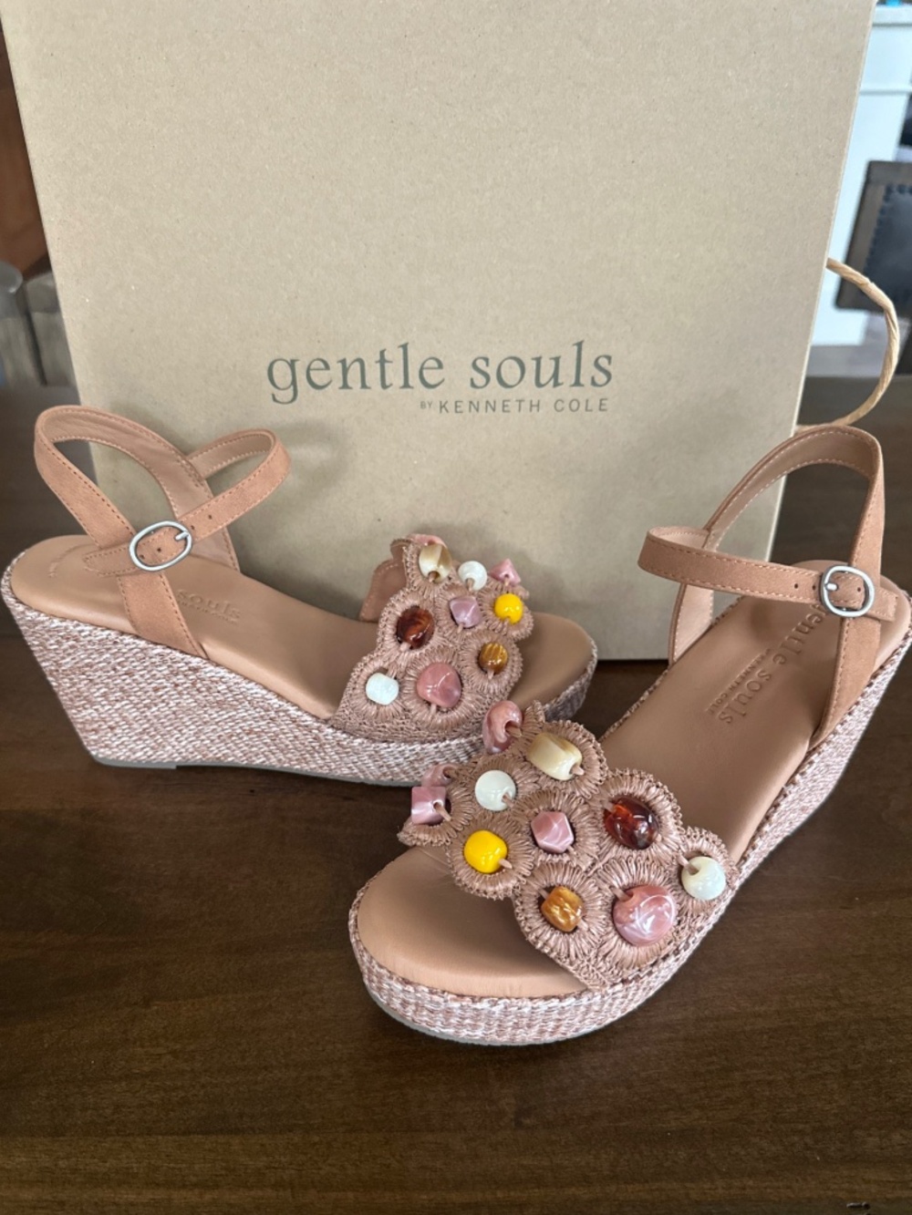 Gentle Souls Nolina Woven Wedge Platform Sandal Tan Colored Beads Sz 9 New
